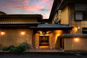 Budova, kde se ryokan nachází