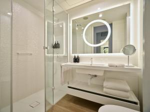 Kúpeľňa v ubytovaní Hotel Indigo Warsaw Nowy Świat by IHG