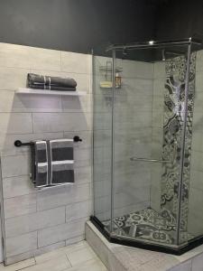 Bilik mandi di Goshen Villa