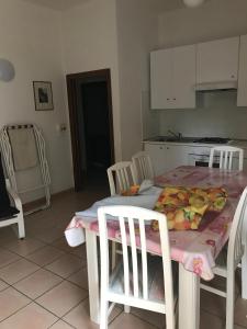 Η κουζίνα ή μικρή κουζίνα στο Giardinetto