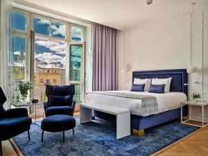 Posteľ alebo postele v izbe v ubytovaní Hotel Indigo Warsaw Nowy Świat by IHG