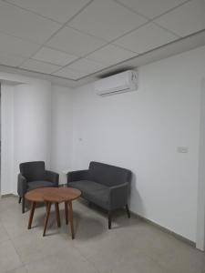 Posezení v ubytování Majdal Central B&B