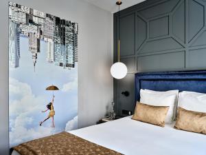 Posteľ alebo postele v izbe v ubytovaní Hotel Indigo Warsaw Nowy Świat by IHG