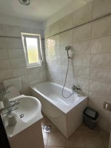 Φωτογραφία από το άλμπουμ του Apartments Iva σε Pakoštane