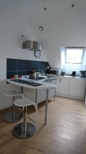 Køkken eller tekøkken på Ar Baradoz Bihan - studio meublé