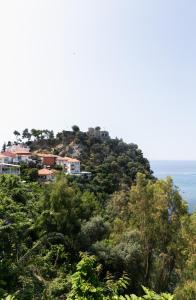 Φυσικό τοπίο κοντά σε αυτή η παραθεριστική κατοικία
