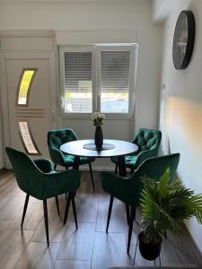 Posezení v ubytování Apartmani Popivoda