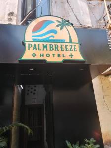 Certifikát, hodnocení, plakát nebo jiný dokument vystavený v ubytování Palm Breeze Hotel - Colaba