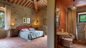 Gallery image of Villa Canto Alla Moraia 18, Emma Villas in Castiglion Fibocchi