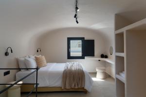 Gallery image of White Orchid Boutique Apartments in Vóthon +56 photos
