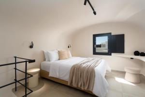 Gallery image of White Orchid Boutique Apartments in Vóthon