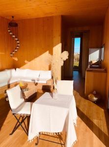 Posezení v ubytování Rêver - Glamping and Villa