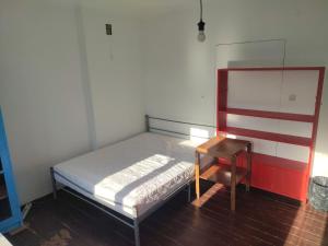 Postel nebo postele na pokoji v ubytování White House Warsaw Okęcie Cyprysowa 11