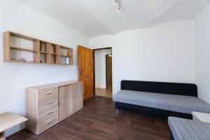 Posezení v ubytování ROSE COTTAGE (sleeps 4)