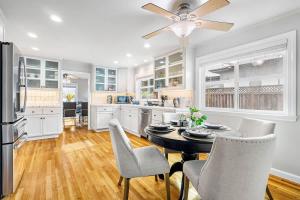 Η κουζίνα ή μικρή κουζίνα στο Santa Clara 5Br Home I Spacious backyard I Westfield