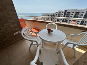 Balkón nebo terasa v ubytování Apartamentos Marina Park