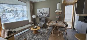 Гостиная зона в Lux Lapland Gielas Utsuvaara Levi