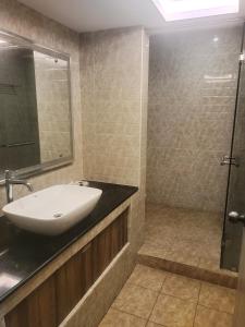 Φωτογραφία από το άλμπουμ του Monarch Express, Sri City σε Tada