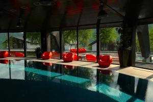 Bazén v ubytování Marco Polo Hotel Gudauri nebo v jeho okolí