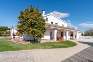 The building in which the holiday home is located