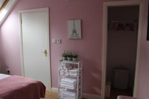 Gallery image of Diamond House in Ardara +57 photos