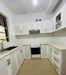 Η κουζίνα ή μικρή κουζίνα στο Pearl House