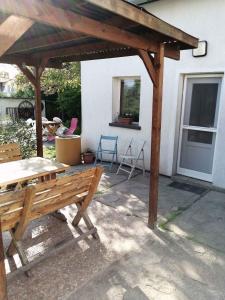 Balkón alebo terasa v ubytovaní Holiday home in Gyenesdias - Balaton 43113