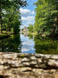 Φυσικό τοπίο κοντά σε αυτό το καταφύγιο