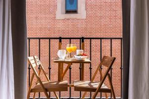 Napoje w obiekcie Central and Spacious Apartment with Parking on-site