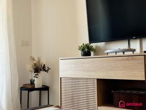 TV a/nebo společenská místnost v ubytování Luz de Mar