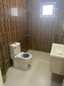Bilik mandi di مساكن التميز وحدات سكنية مفروشة +6 gambar
