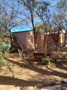 Ein Garten an der Unterkunft Hotel-Camping Takha Takha