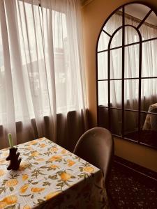 Istumisnurk majutusasutuses Nowad Hotel