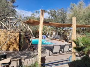 Bassein majutusasutuses Hotel-Camping Takha Takha või selle lähedal