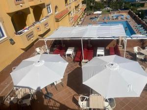 Hotel ViveMar内部或周边的泳池