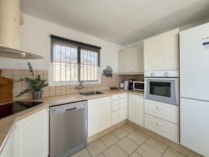 Gallery image of Villa Arriba in Fuengirola +21 photos