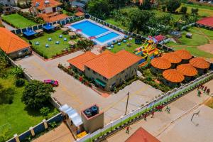 Bazén v ubytování Nesa Resort Kampala nebo v jeho okolí