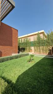 Gallery image of Luxury Villa Private Pool Breakfast & Housekeeping in El Rhechat