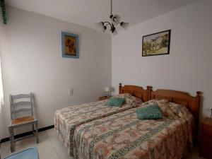 Fotografia z galérie ubytovania Villa en Bord de Mer avec Piscine Privée et Jardin à L'Ametlla de Mar, Costa Dorada - ES-221-1 v destinácii L'Ametlla de Mar