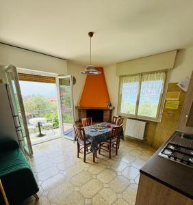 Η κουζίνα ή μικρή κουζίνα στο Casa Viktoria