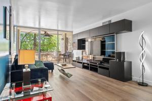 Posezení v ubytování Primo Scottsdale Location - Heated Pool & Parking