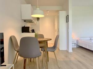 Setusvæði á Convenient Studio for 1