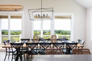 Εστιατόριο ή άλλο μέρος για φαγητό στο Secluded Brand New Luxury Nags Head Home