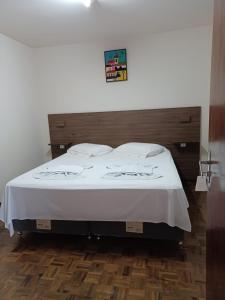 Postel nebo postele na pokoji v ubytování Hotel Flórida