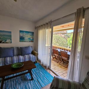 Χώρος καθιστικού στο Appartamento Mitjorn, a 500 mt dalla spiaggia