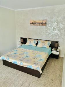 Postel nebo postele na pokoji v ubytování Apartment Nani -Sunny beach + 33 fotografií