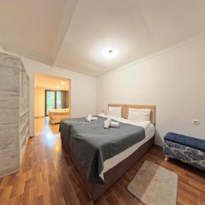 Postel nebo postele na pokoji v ubytování Shara Hotel