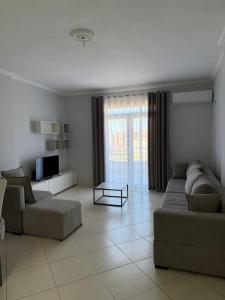 Un lugar para sentarse en Likaj rent home