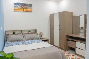 Ảnh trong thư viện ảnh của Rehoboth Guest Apartment ở Kweman +2 ảnh