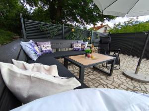 Posezení v ubytování Holiday Home Kresić